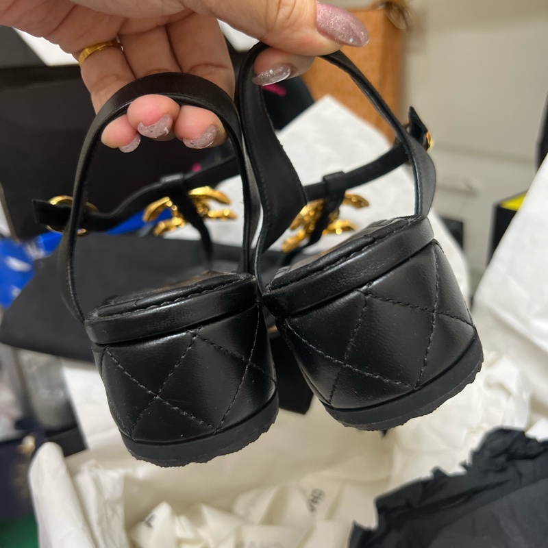 Chanel涼鞋38號-2