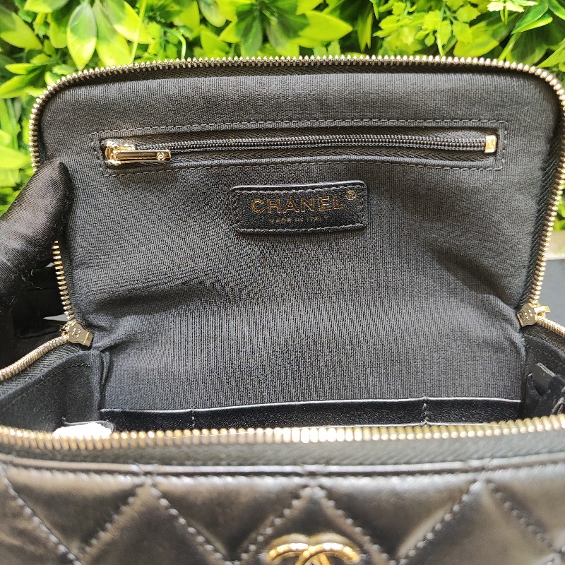 Chanel Vanity Case AS5222-14
