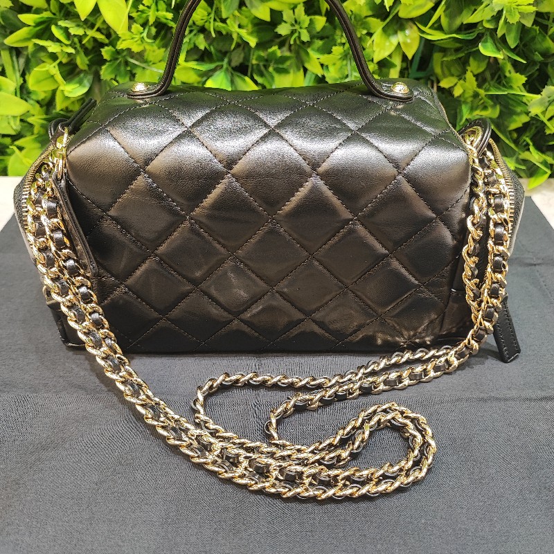 Chanel Vanity Case AS5222-22