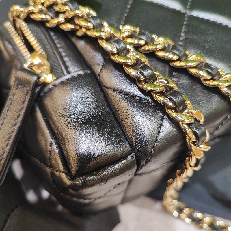 Chanel Vanity Case AS5222-31