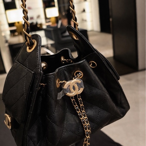 Chanel 25B Small Drawstring Bucket Bag （25B 小號 抽繩水桶包） Chanel 25 Small 黑色荔枝皮金扣