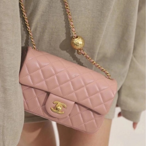 春天少女感💕Chanel香奈兒玫瑰少女粉金菱格紋cf大mini金球單肩斜挎包