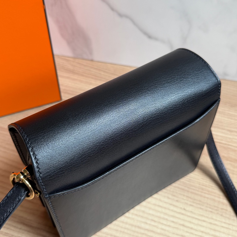 Hermes 黑金 Roulis mini 19豬鼻子包-3