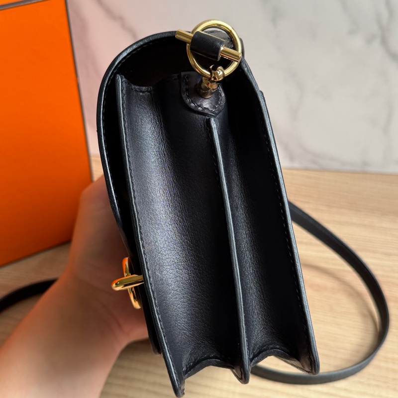 Hermes 黑金 Roulis mini 19豬鼻子包-5