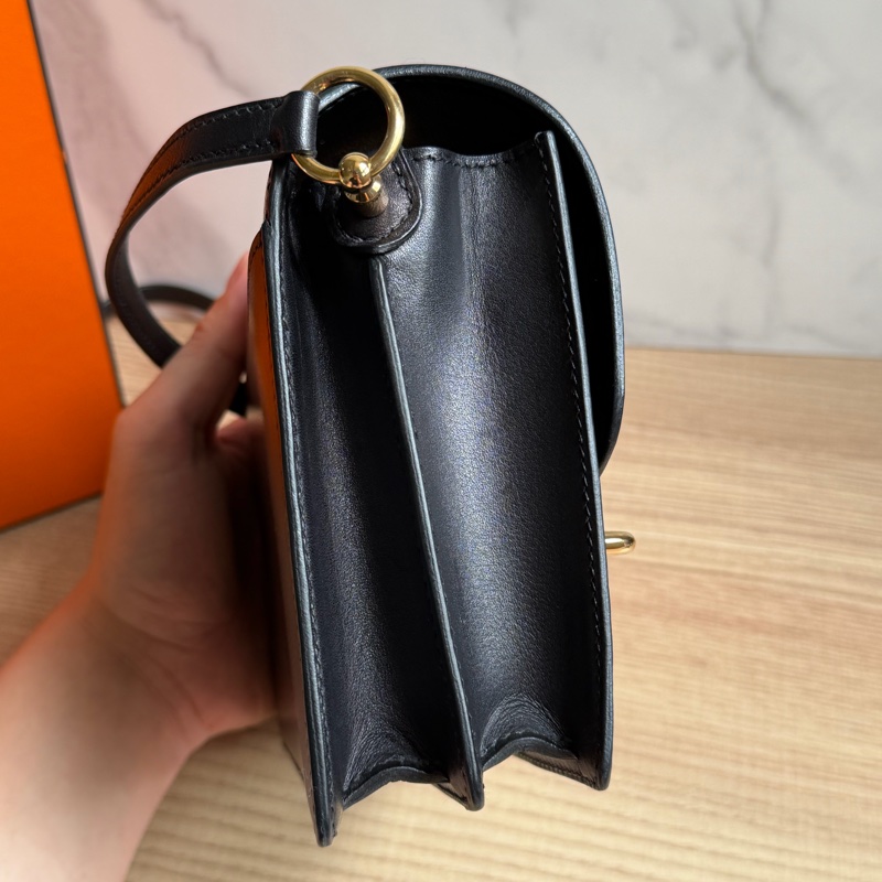 Hermes 黑金 Roulis mini 19豬鼻子包-6