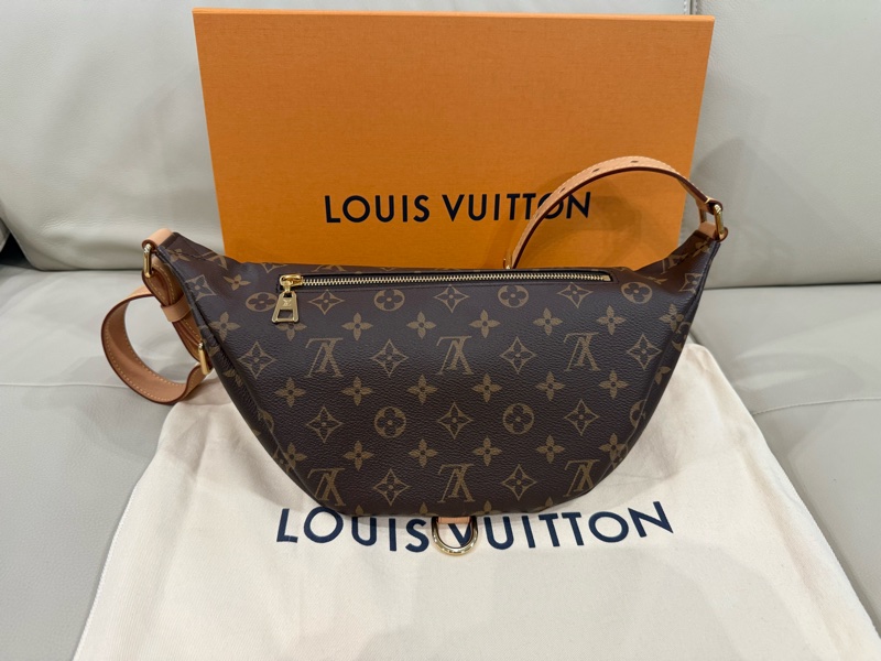 LV Bumbag 停產絕版老花胸腰包 M43644-14