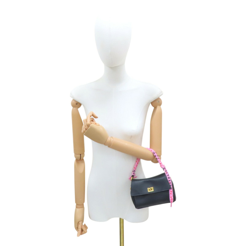 黑色 牛皮 Rodeo 鍊帶 兩用包 (情人節限量款)【BALENCIAGA 巴黎世家】 819429-9