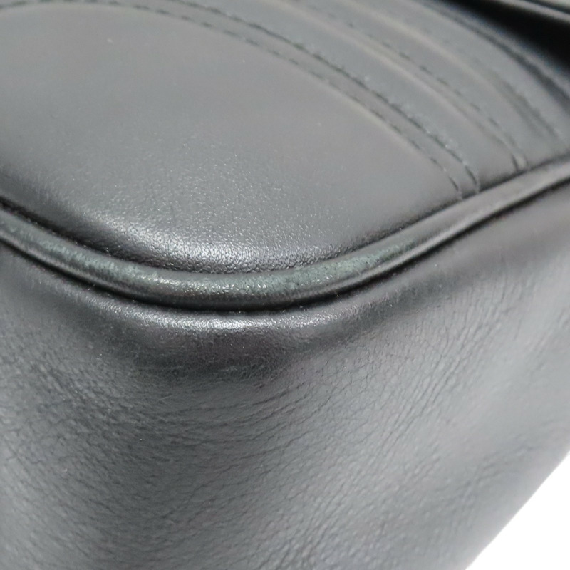 黑色 牛皮 GG Marmont 肩背包【GUCCI 古馳】 443496-7