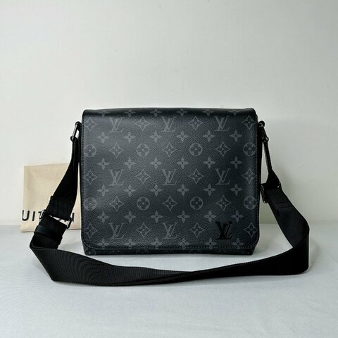 LV 全新District PM黑花郵差包