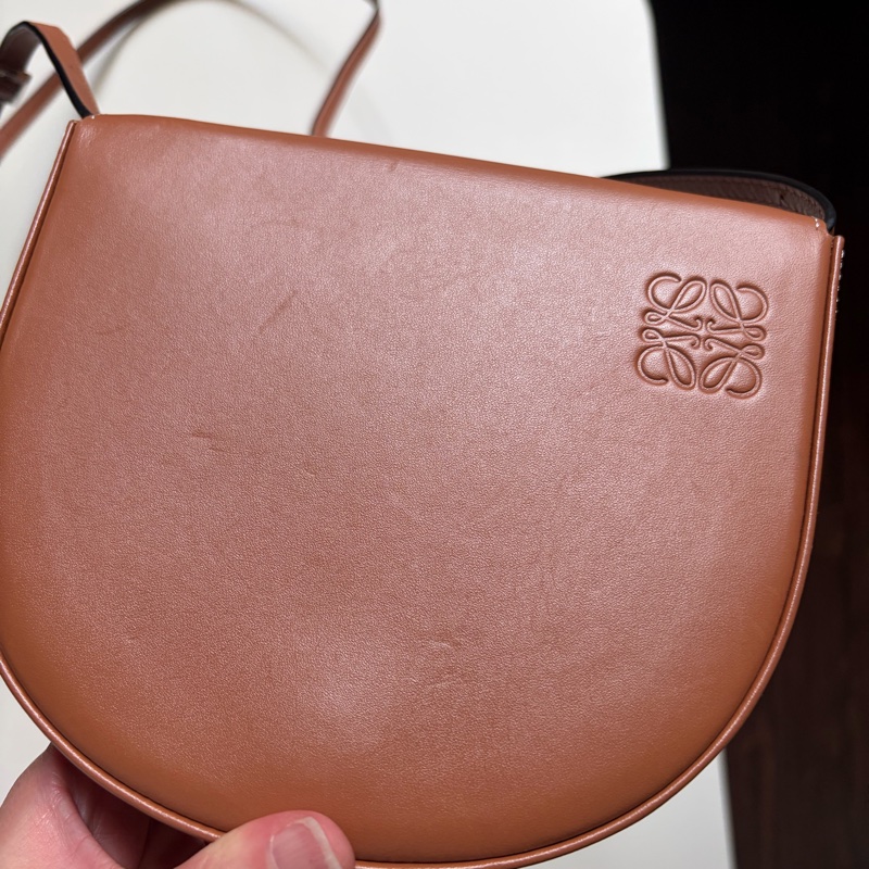 Loewe heel pounch small咖啡色肩背包-18