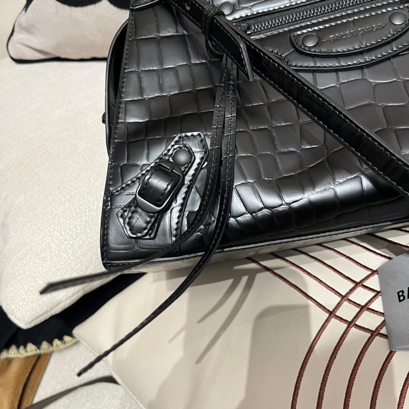 BALENCIAGA Neo Classic City 2 way bag-6