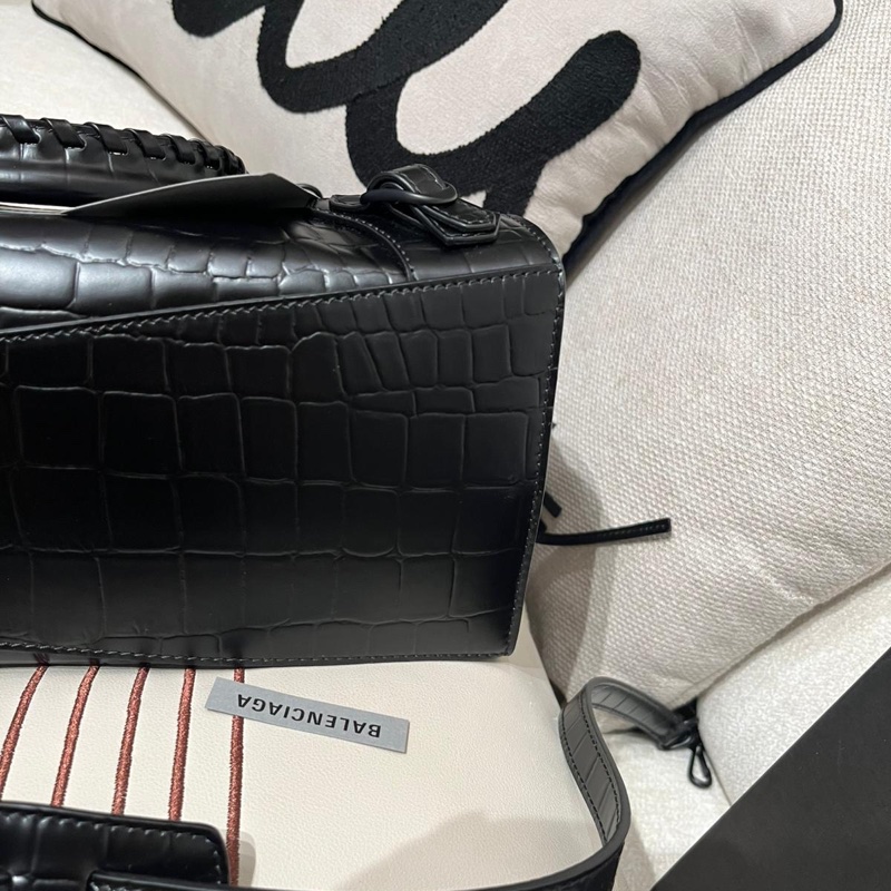 BALENCIAGA Neo Classic City 2 way bag-9