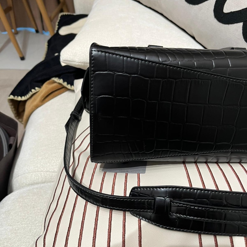 BALENCIAGA Neo Classic City 2 way bag-12