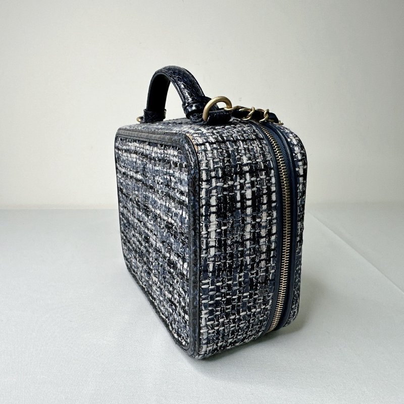 CHANEL 海軍藍毛呢鏈帶箱包-4