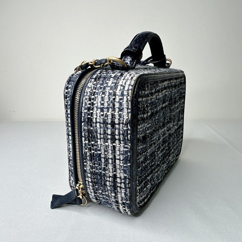 CHANEL 海軍藍毛呢鏈帶箱包-5