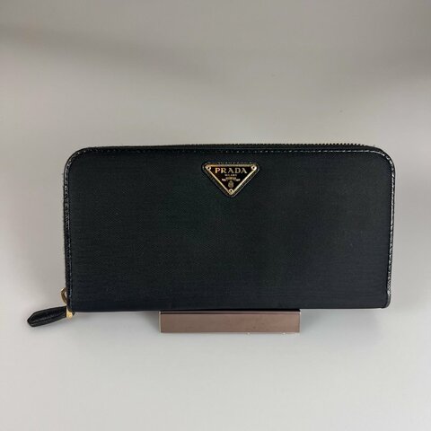 PRADA 1ML506 黑尼龍ㄇ拉長夾