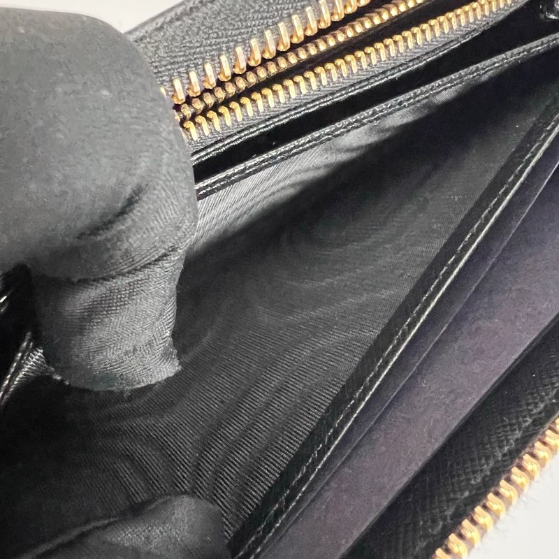 PRADA 1ML506 黑尼龍ㄇ拉長夾-7