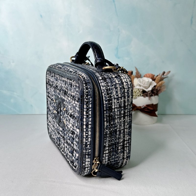 CHANEL 深藍毛呢鏈帶箱包-2