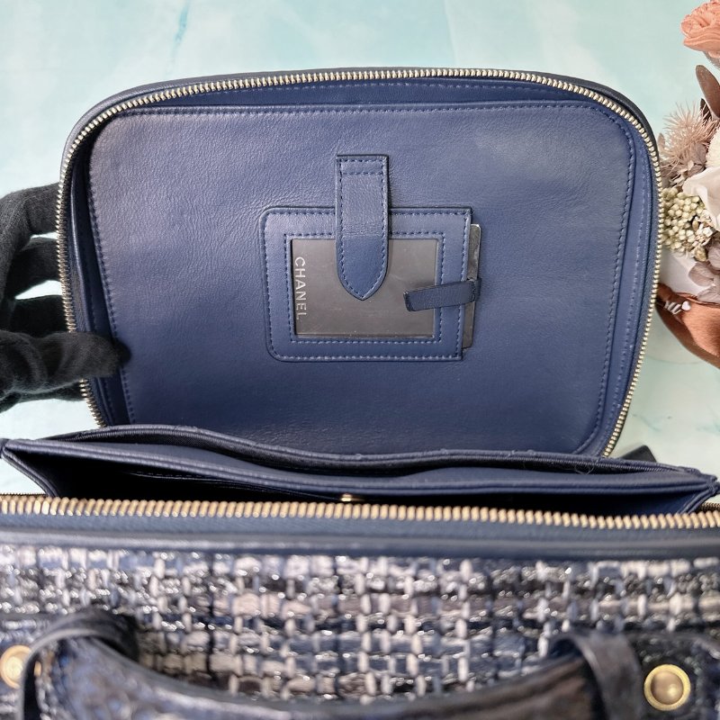 CHANEL 深藍毛呢鏈帶箱包-4