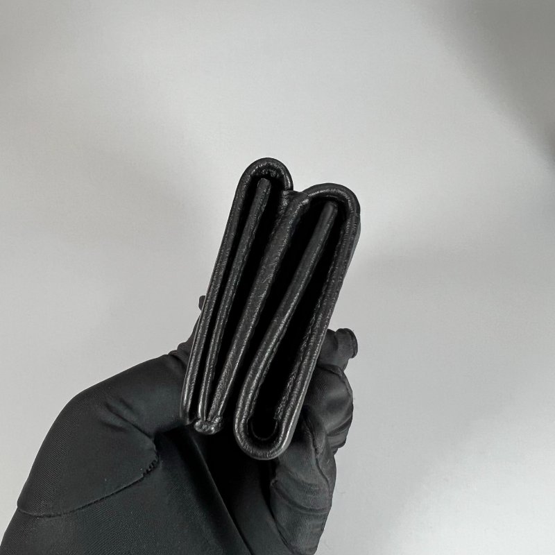 BALENCIAGA 551921 黑三折短夾-4