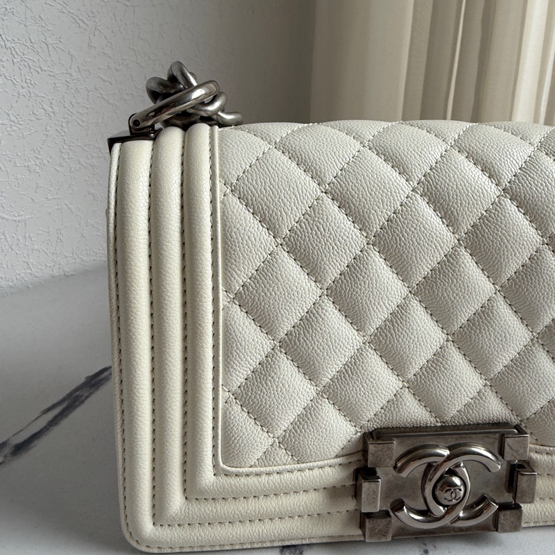 香奈兒boy 20 白色氣質-1