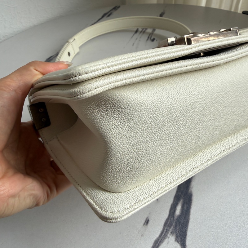 香奈兒boy 20 白色氣質-4