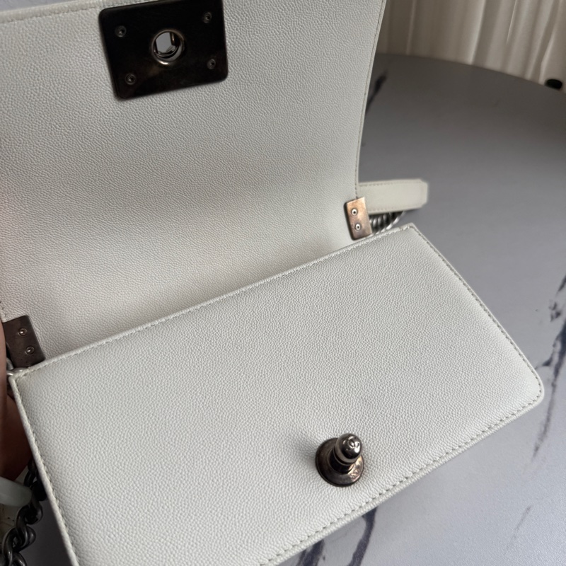 香奈兒boy 20 白色氣質-14