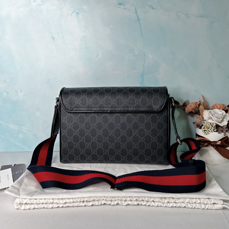 GUCCI 滿版老花掀蓋郵差包-1