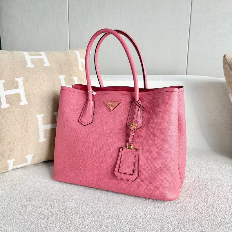 Prada Saffiano殺手包  粉色 金扣36*27*18 99新配件塵袋 保卡 肩帶 說明書-3