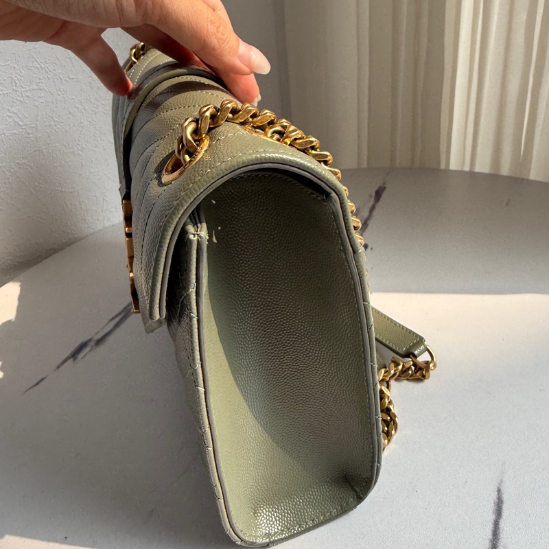 YsL 美美的綠色魚子醬斜背包-4