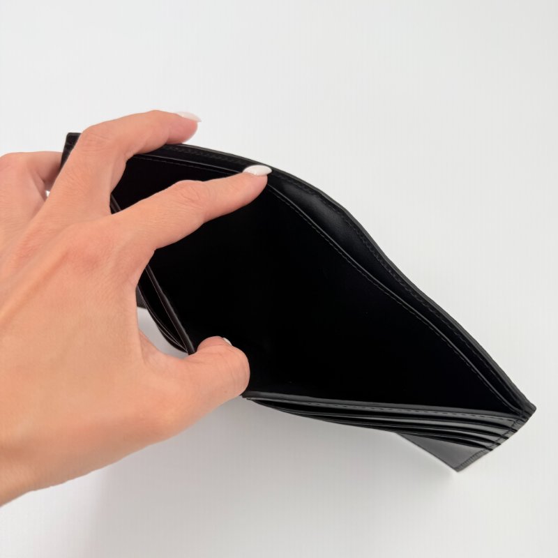 Bottega Veneta - 黑色牛皮編織Intrecciato 對開短夾-15