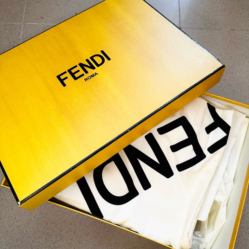 FENDI Flow Sneakers Size 6 / EU40-12