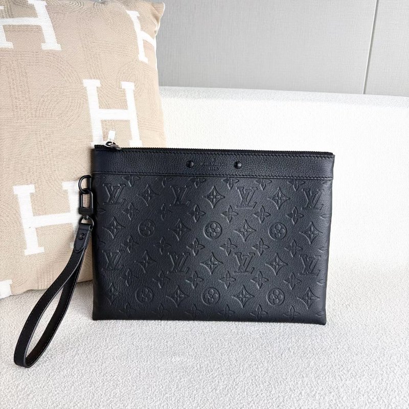 LV Pochette To-Go手拿包  芯片款 黑色 磨砂黑扣 29*21 99新配件塵袋-6