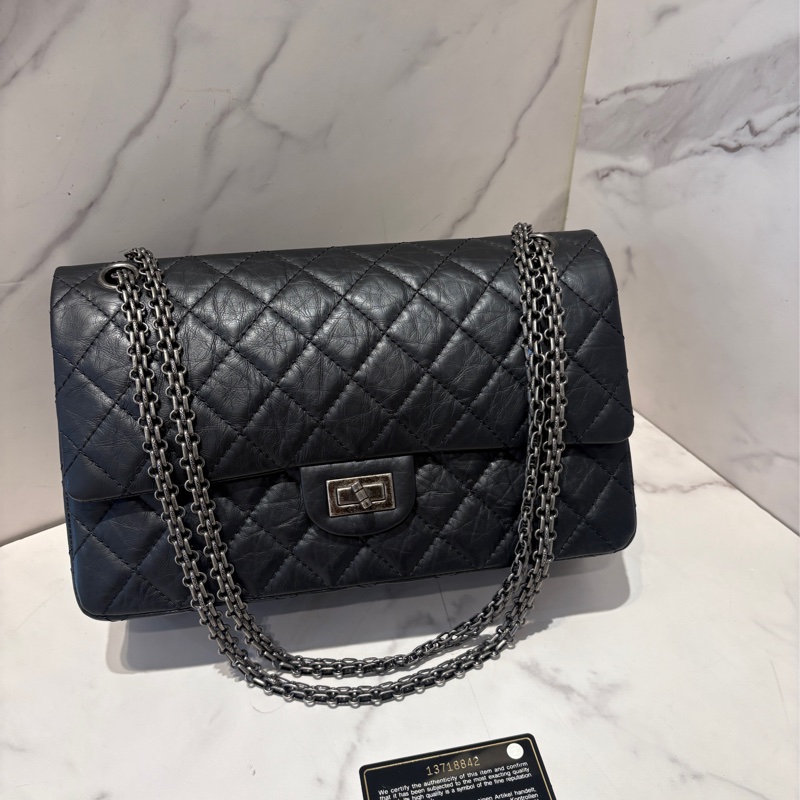 CHANEL黑全皮復古銀扣2.55 包28cm-0