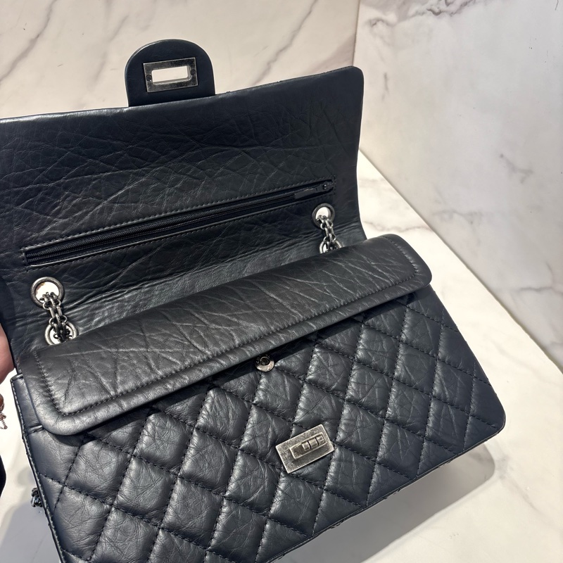 CHANEL黑全皮復古銀扣2.55 包28cm-8