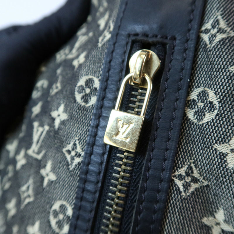 LOUIS VUITTON Monogram Mini Lin Betsy金扣背包-6