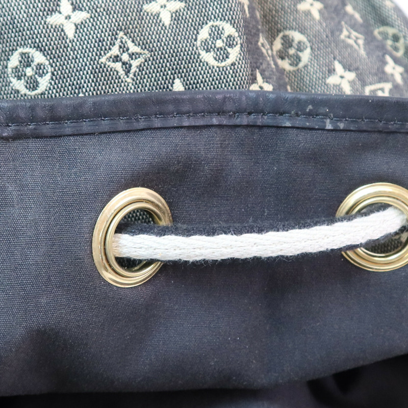 LOUIS VUITTON Monogram Mini Lin Betsy金扣背包-14