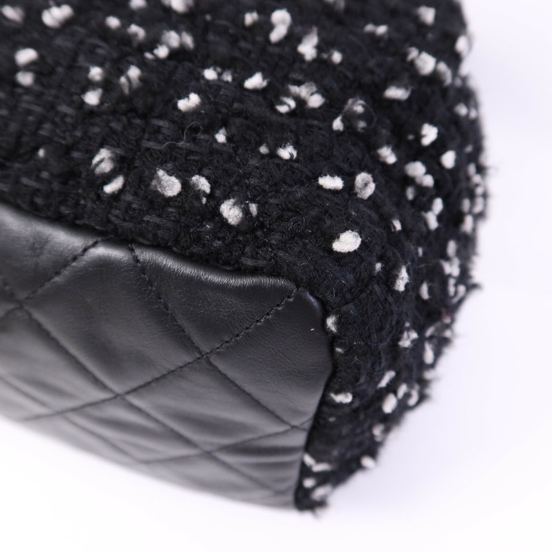 CHANEL Tweed Drawsting Bag銀扣手挽袋-10