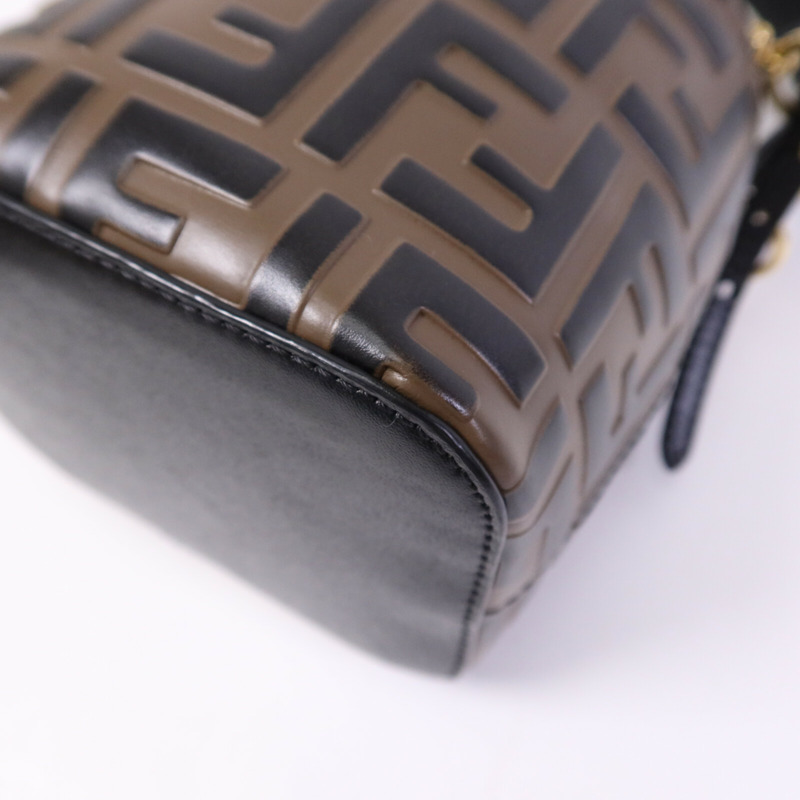 FENDI 牛皮皮革Mon Tresor Mini金扣手挽肩背兩用袋-12