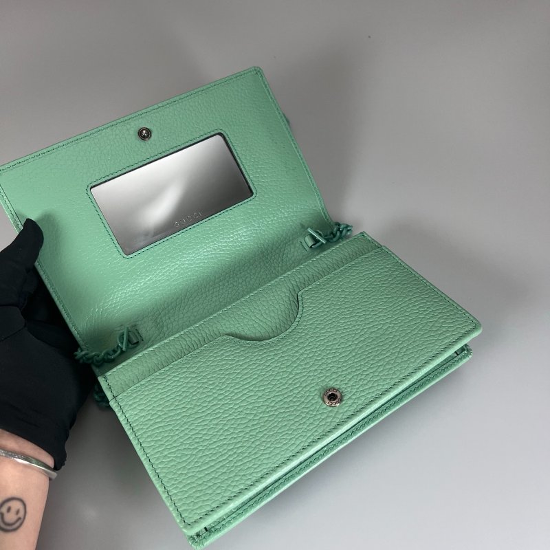 GUCCI 497985 綠色鏡子WOC肩背包-5