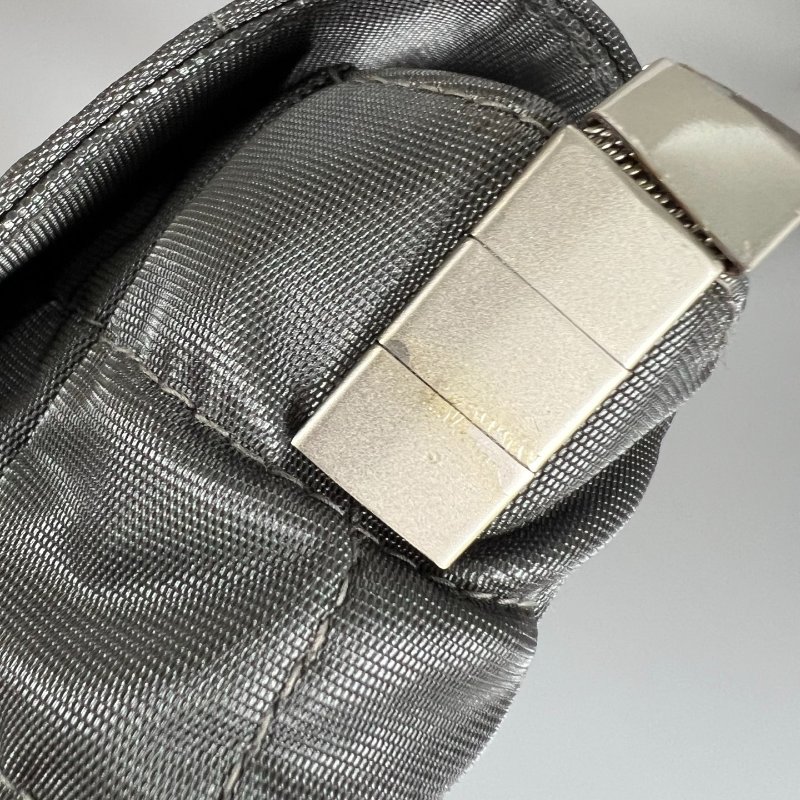 CHANEL 2.55尼龍蛇鍊米蘭背帶 尼龍灰 保卡款5開-7