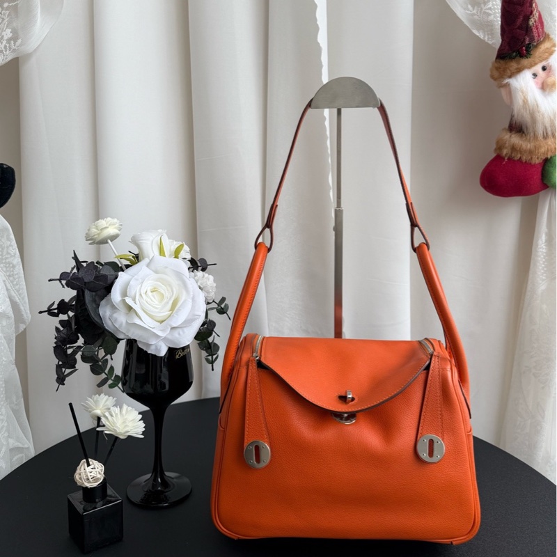 Hermes愛馬仕 愛馬仕橙 lindy26 塵袋。-1