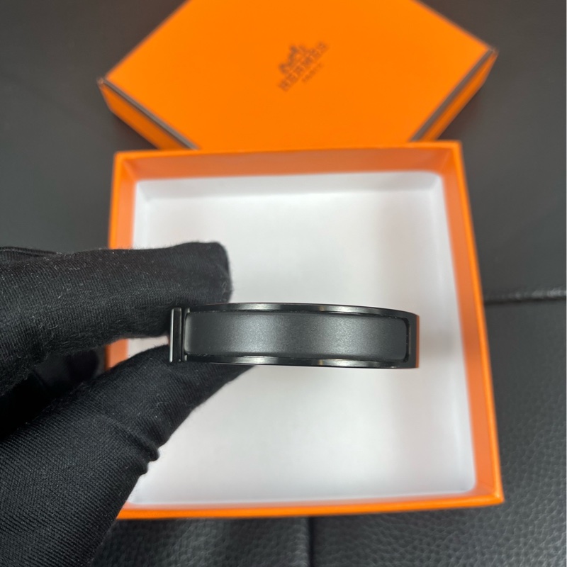 愛馬仕/Hermes 黑武士 H 手鐲-1