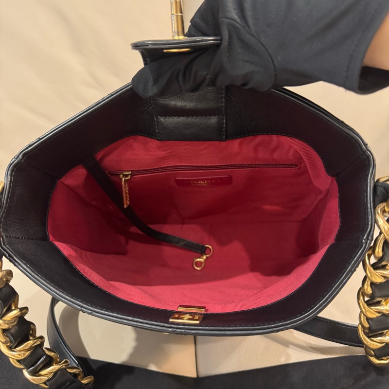 Chanel 香奈兒 Hobo嬉皮肩背包/斜背包/晶片款/97新美品-6