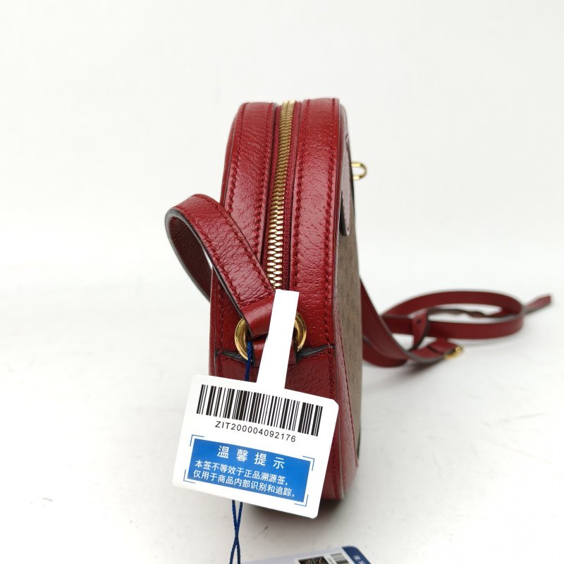 GUCCI 拼色PVC金扣GUCCIxDoraemon哆啦A夢聯名圓餅包肩背包-1