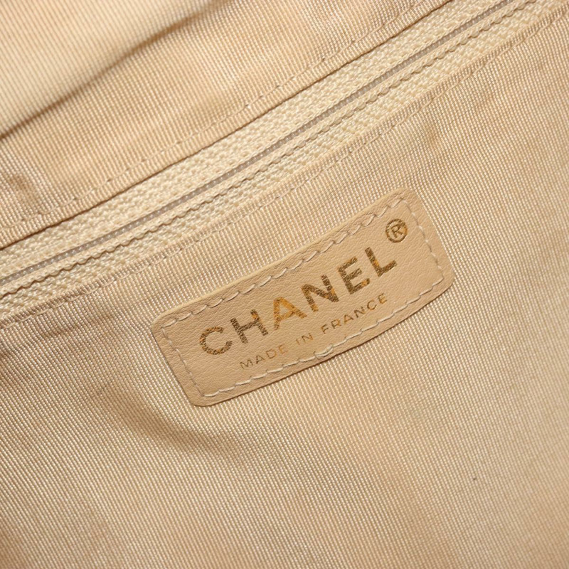 【日本直送】香奈兒 (CHANEL) 絎縫手提包 魚子醬紋牛皮 棕色 金色 CC 標誌 Auth BAZ252A-17