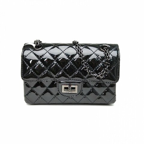 CHANEL 2.55口蓋包迷你黑色漆皮晶片開黑扣肩背包