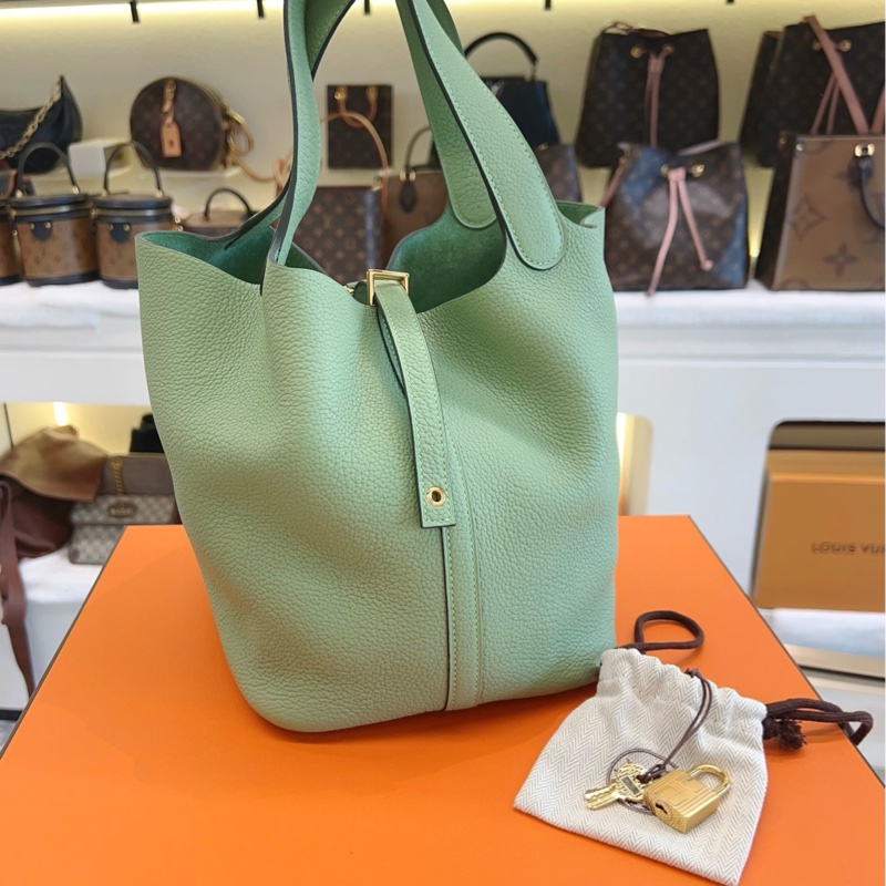 Hermes愛馬仕 牛油果綠色 菜籃子picotin22水桶包-0