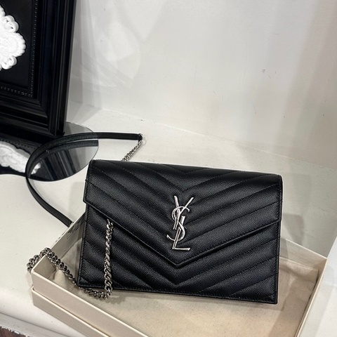 YSL 742920  黑魚子醬WOC銀鍊包