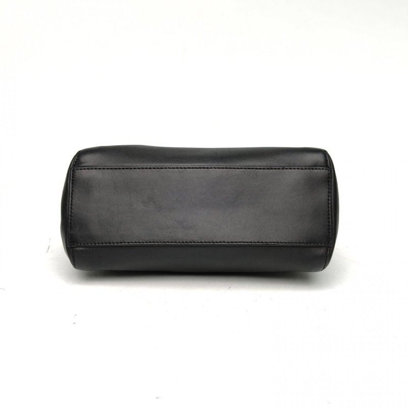 FENDI PEEKABOOMini黑色羊皮金扣肩背包-4